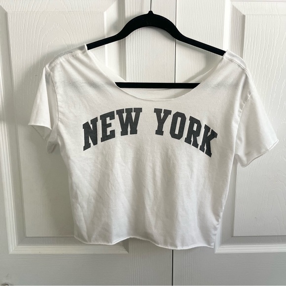 Tops - 5 for $25! White Graphic Tee with 'New York' Print